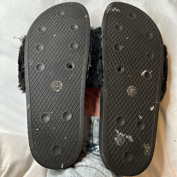 Slides - Picture 2 of 4